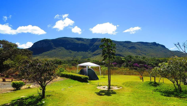 Os acampamentos turísticos estão entre os segmentos de cadastro obrigatório no Cadastur. Crédito: Camping PachaMama (GO)