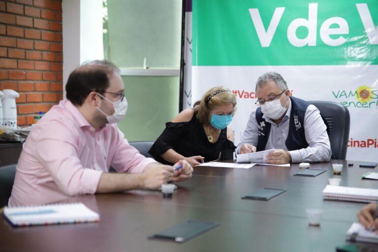 Em reunião do COE nesta sexta, a máscara é liberada em locais abertos
