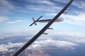 Avião movido a energia solar é uma realidade que pode mudar muito o setor da aviação