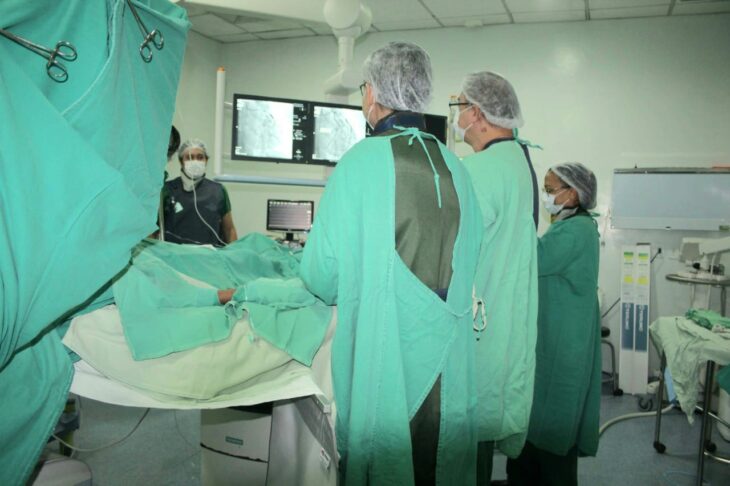 Médicos do HGV em Teresina, Piauí, fazem a primeira angioplastia coronariana que amplia a qualidade de vida de um agricultor de 44 anos 