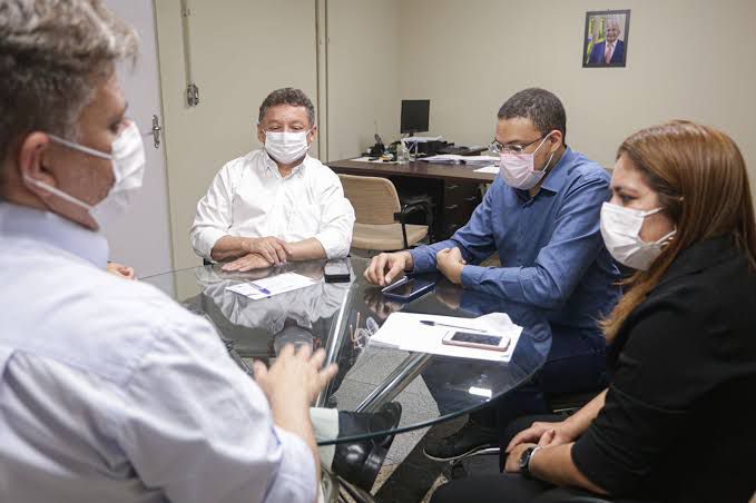 A orientação para o uso de máscaras em locais fechados é motivado pela aumento no número de casos de covid em 37% no Piauí