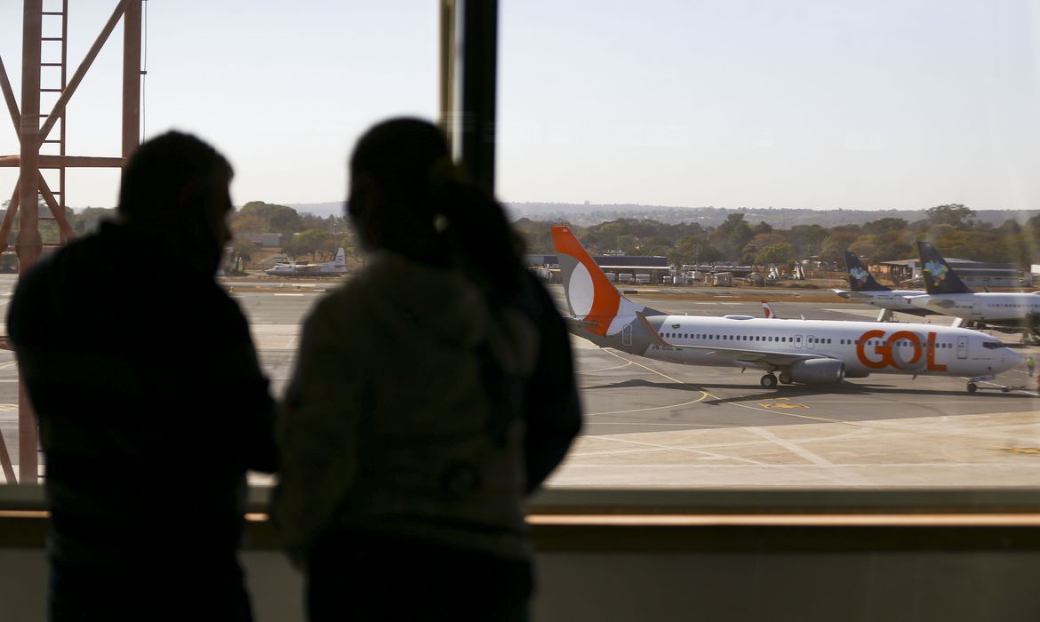 A greve reivindicatória de reposição de perdas do pilotos e comissários de voos impacta os principais aeroportos do Brasill.(Foto: Marcelo Camargo)