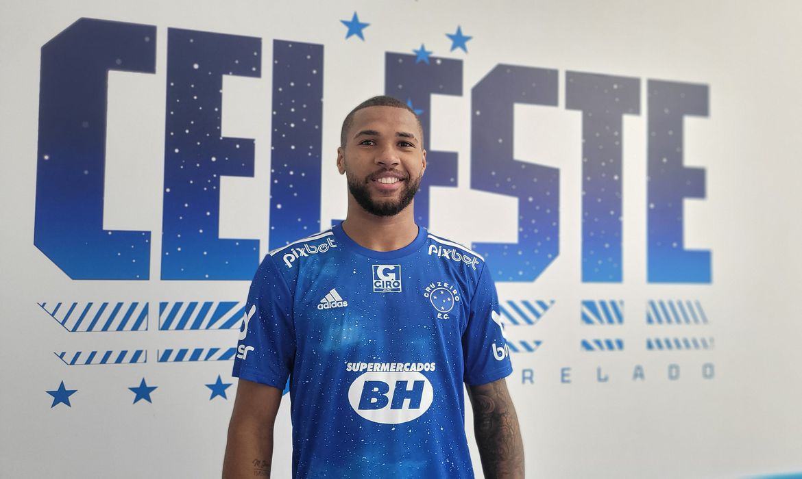 Cruzeiro chega a acordo com Palmeiras e anuncia atacante Wesley