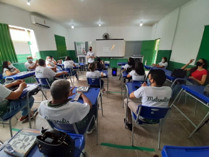 Com a convocação de professores, o governo do Estado pretende impulsionar mais a educação profissional em vários municípios do Piauí