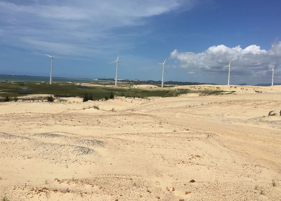 As famílias que moram perto das torres das eólicas no Rio Grande do Norte e Pernambuco está reclamando do barulho gerado pelas turbinas geradoras de energia