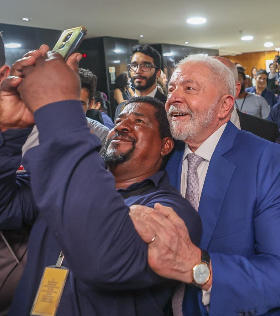Lula revogou medidas do governo anterior no sentido de trazer ações positivas voltadas para as pessoas que mais precisam no Brasil