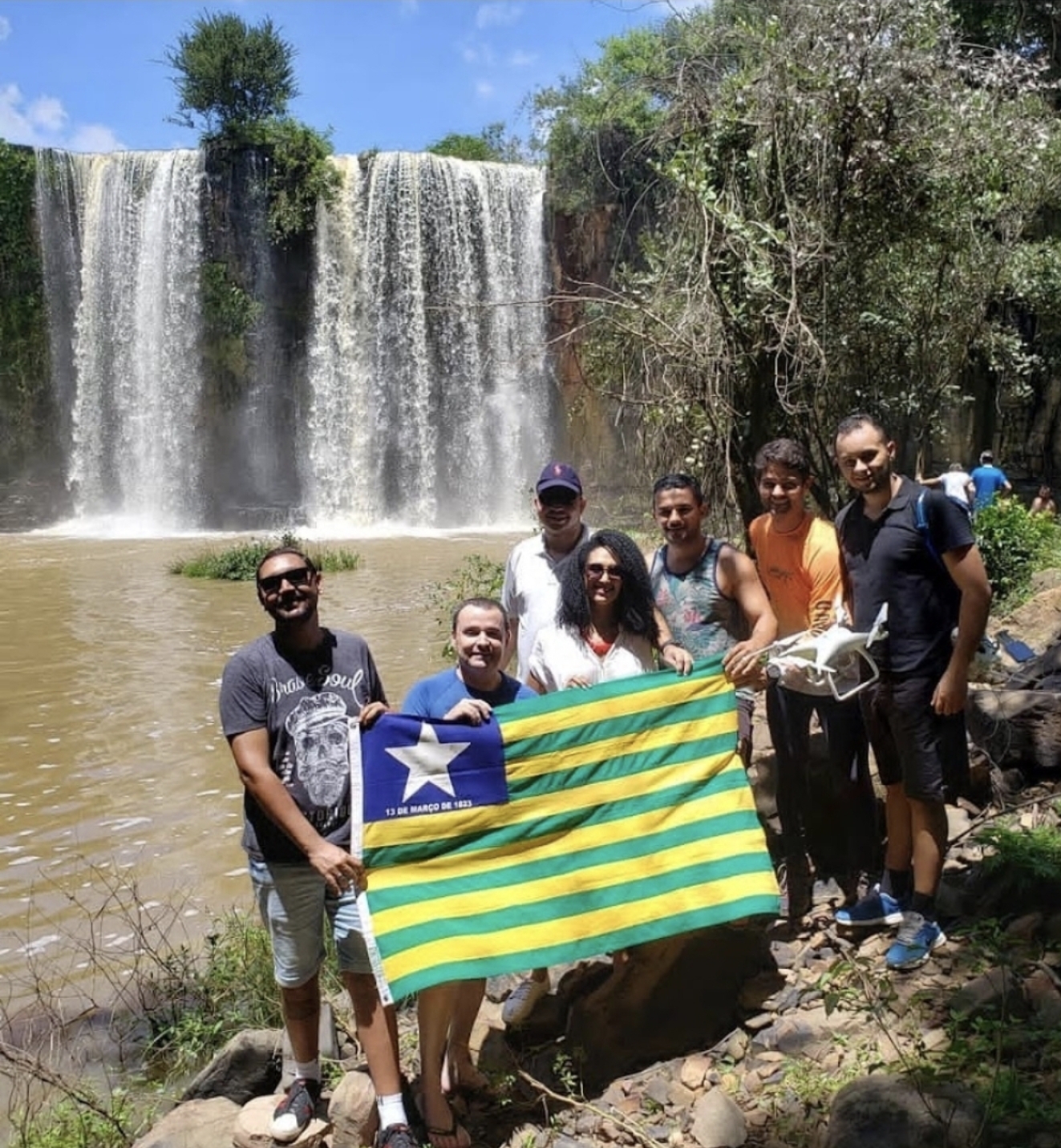 O deputado Fábio Novo fez um projeto que incluiu visitas em todas as cachoeiras do Piauí, o que depois foi transformado em Projeto de Lei e depois lei estadual