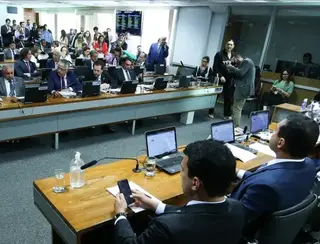 Camisão do Senado aprova projeto que amplia cotas raciais para concursos públicos no Brasil