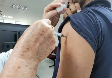 Piauí atinge primeiro lugar no ranking nacional de cobertura vacinal com imunizante bivalente contra a Covid-19
