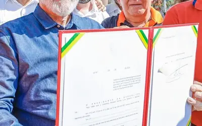 Lula sanciona lei que altera tabela do Imposto de Renda, aumentando a isenção para quem ganha até dois salários mínimos por mês